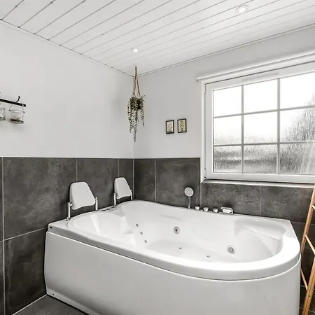 בית נופש Ludvika - 300m To The Fjord By Interhome