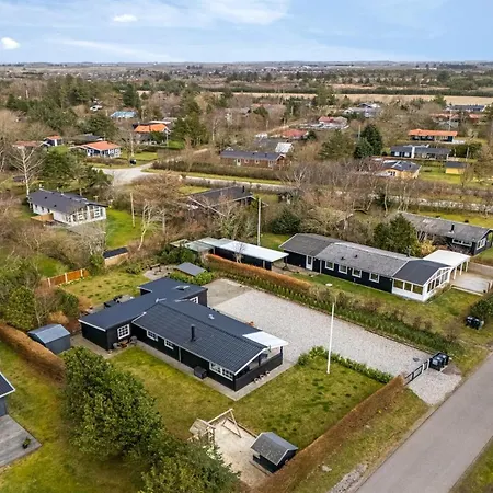 Ludvika - 300m To The Fjord By Interhome