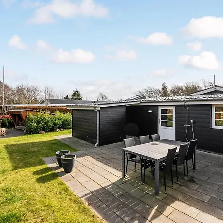 בית נופש Ludvika - 300m To The Fjord By Interhome Tarm