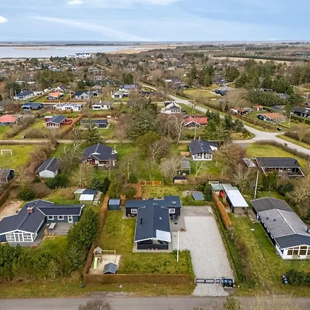 Ludvika - 300m To The Fjord By Interhome *