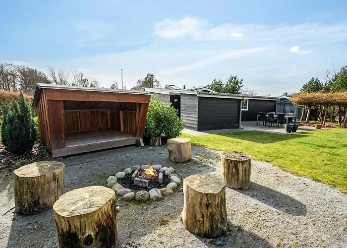 Ludvika - 300m To The Fjord By Interhome